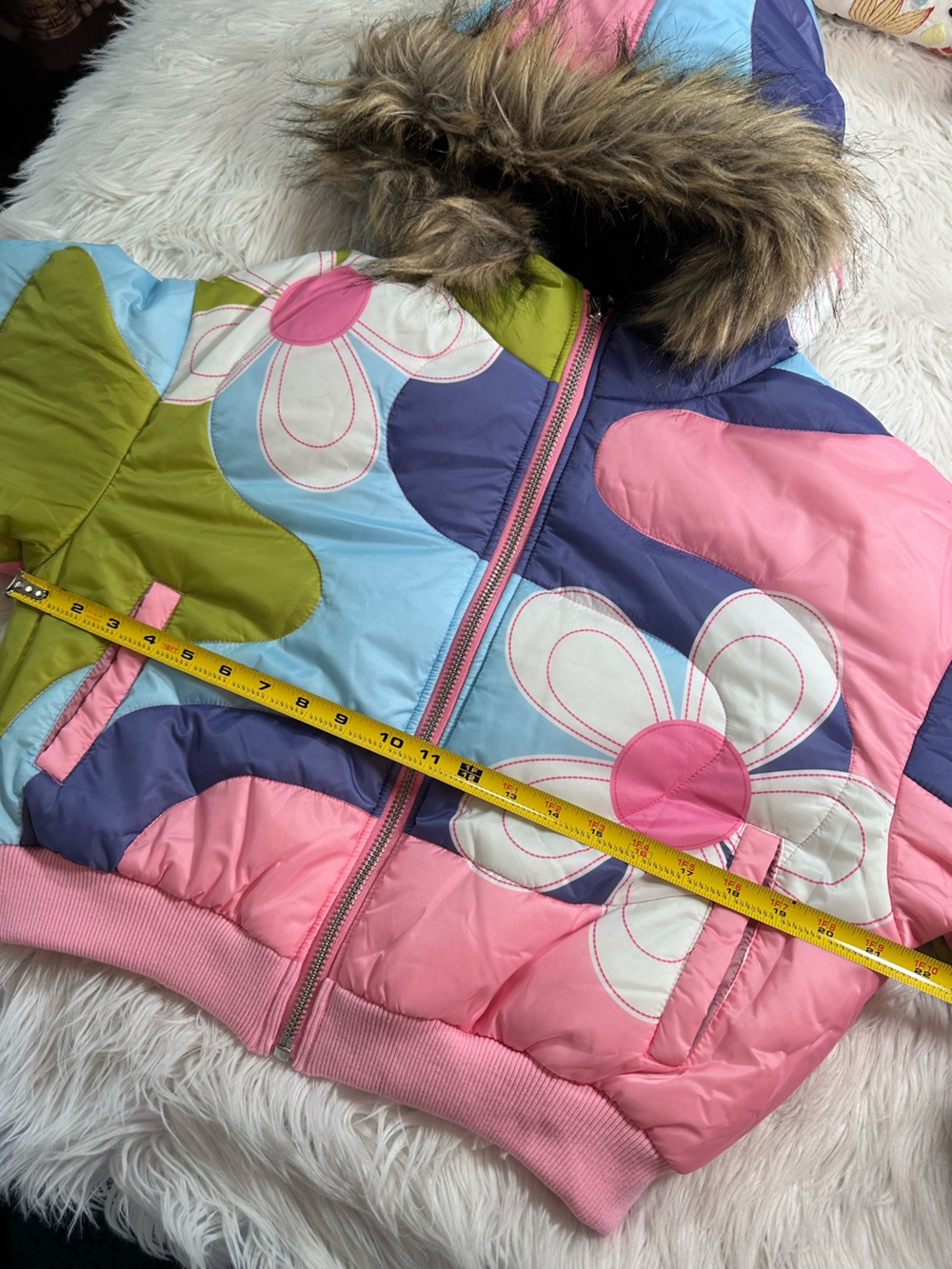 Dolls Kill • x Delia’s Show & Tell Colorful Floral Quilted Puffer Jacket - Picture 7 of 16